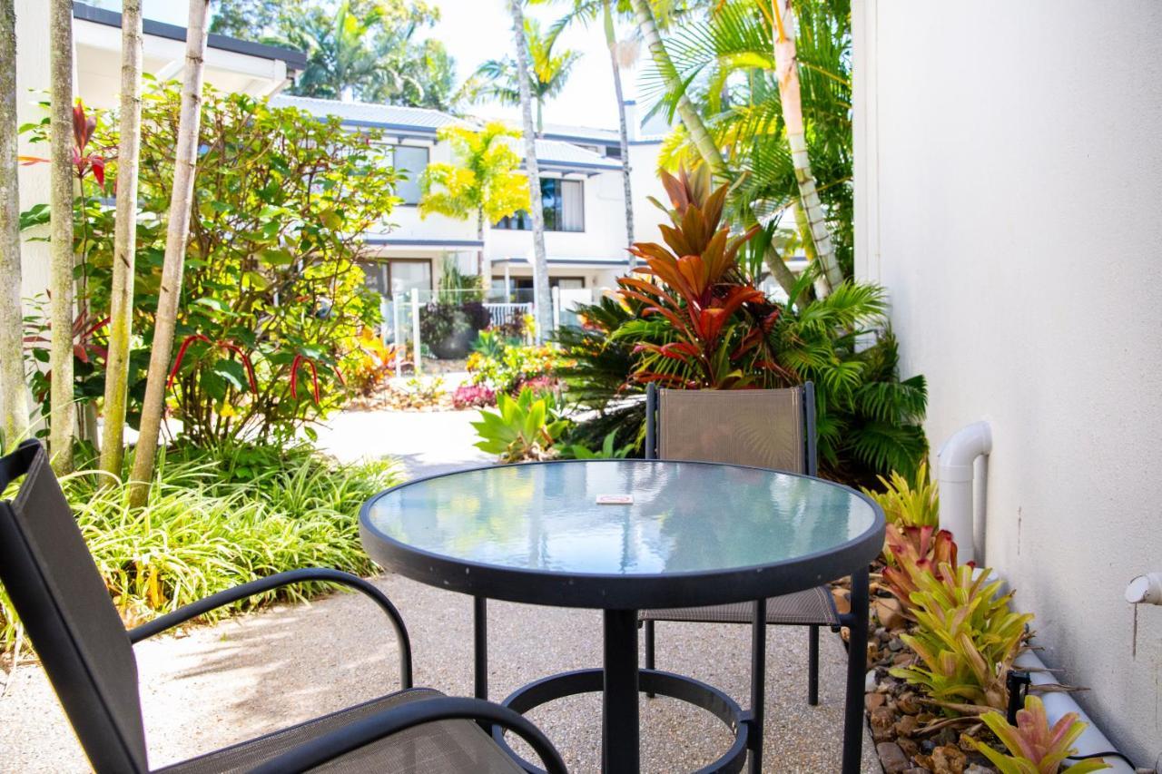 נוסוויל 2 Bedroom Renovated Townhouse, Walk To Noosa River מראה חיצוני תמונה